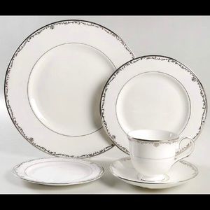 LENOX CORONET PLATINUM CHINA SET